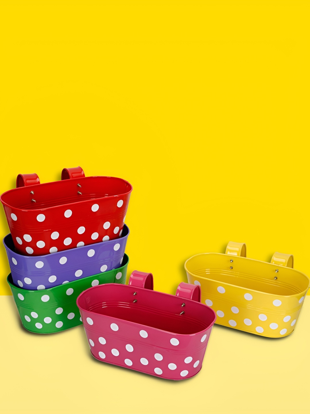 

10club Yellow & Red 5 Pcs Dotted Metal Planters