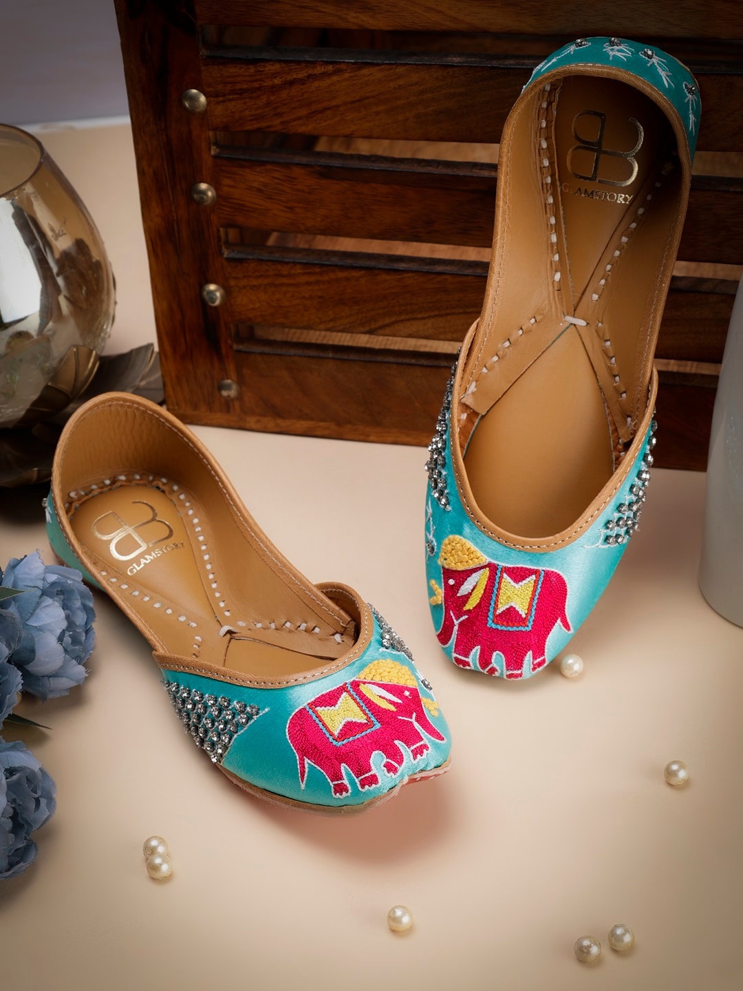 

GLAM STORY Embellished Square Toe Leather Mojaris, Turquoise blue