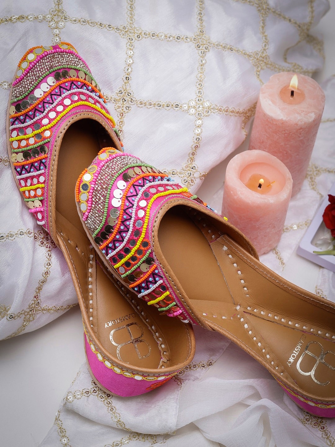 

GLAM STORY Embellished Round Toe Leather Mojaris, Pink