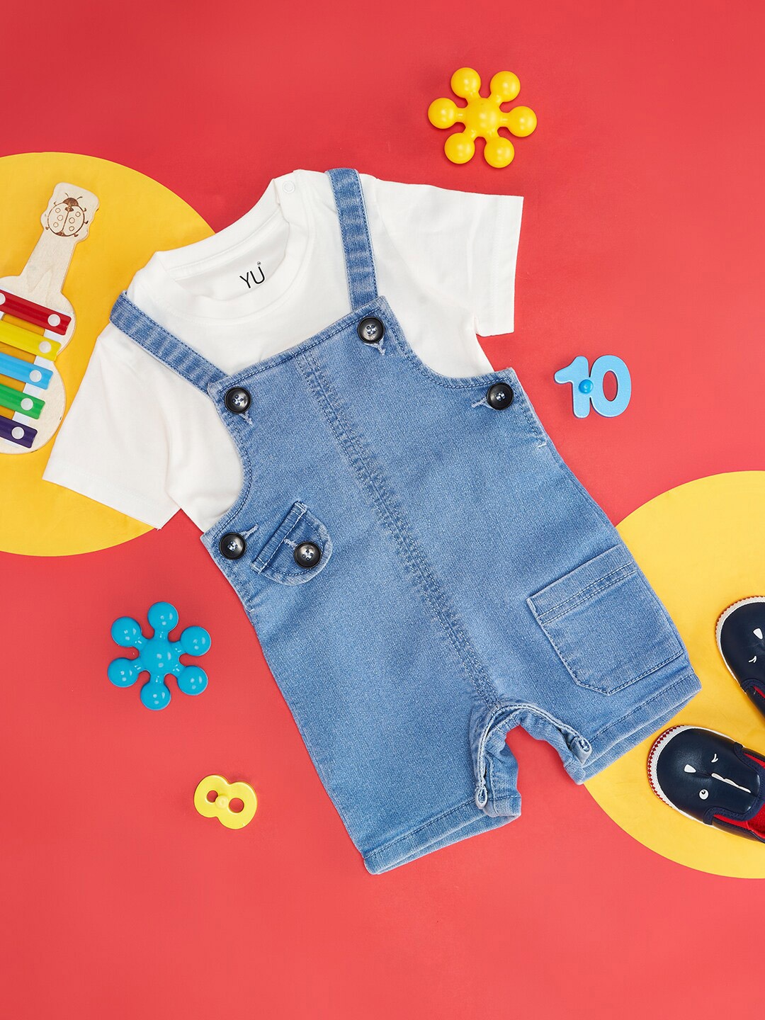 

YU by Pantaloons Infants Boys Pure Cotton T-Shirt With Dungarees, Blue