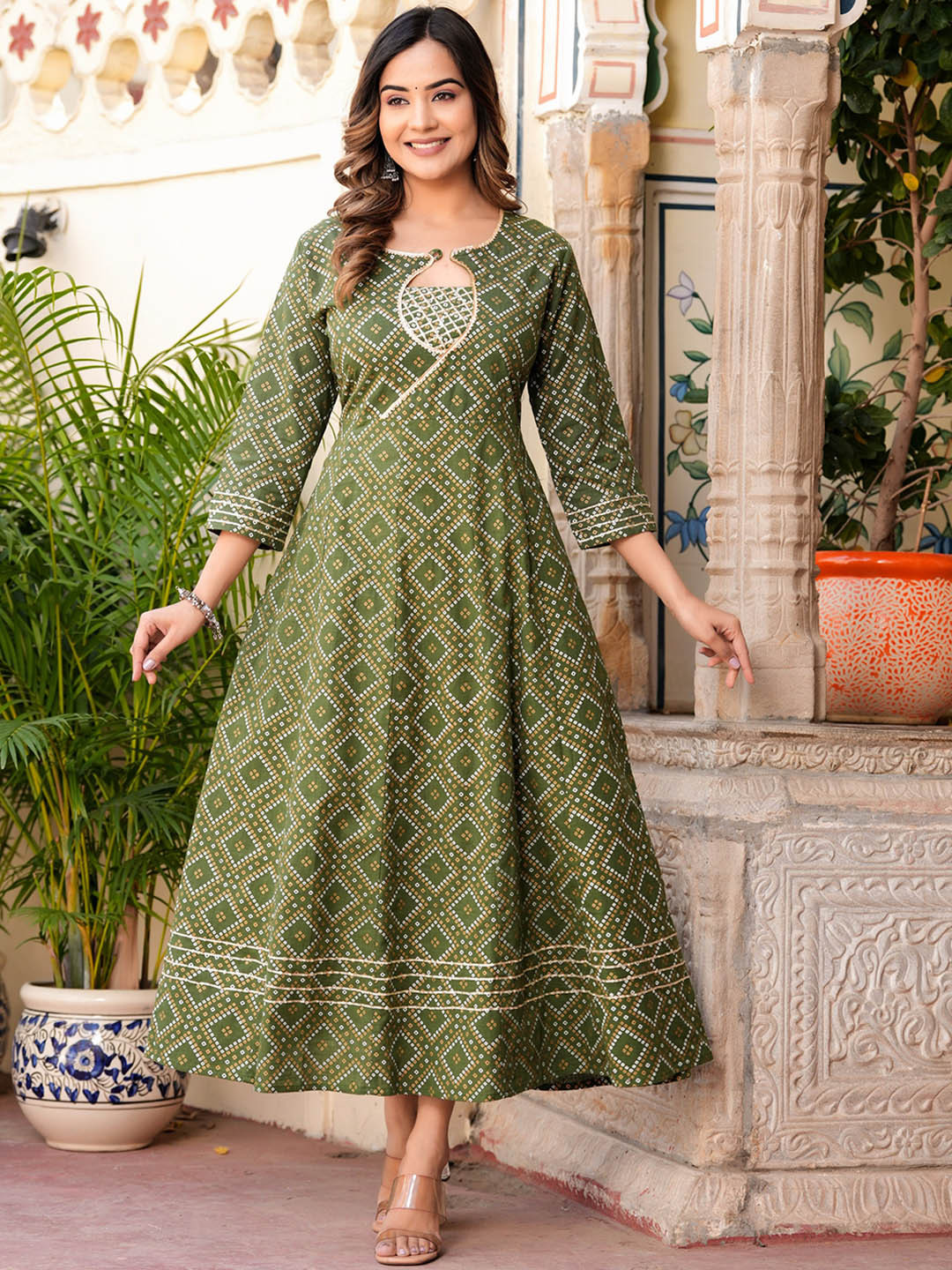 

Chandbaali Geometric Printed Maxi Ethnic Dress, Green