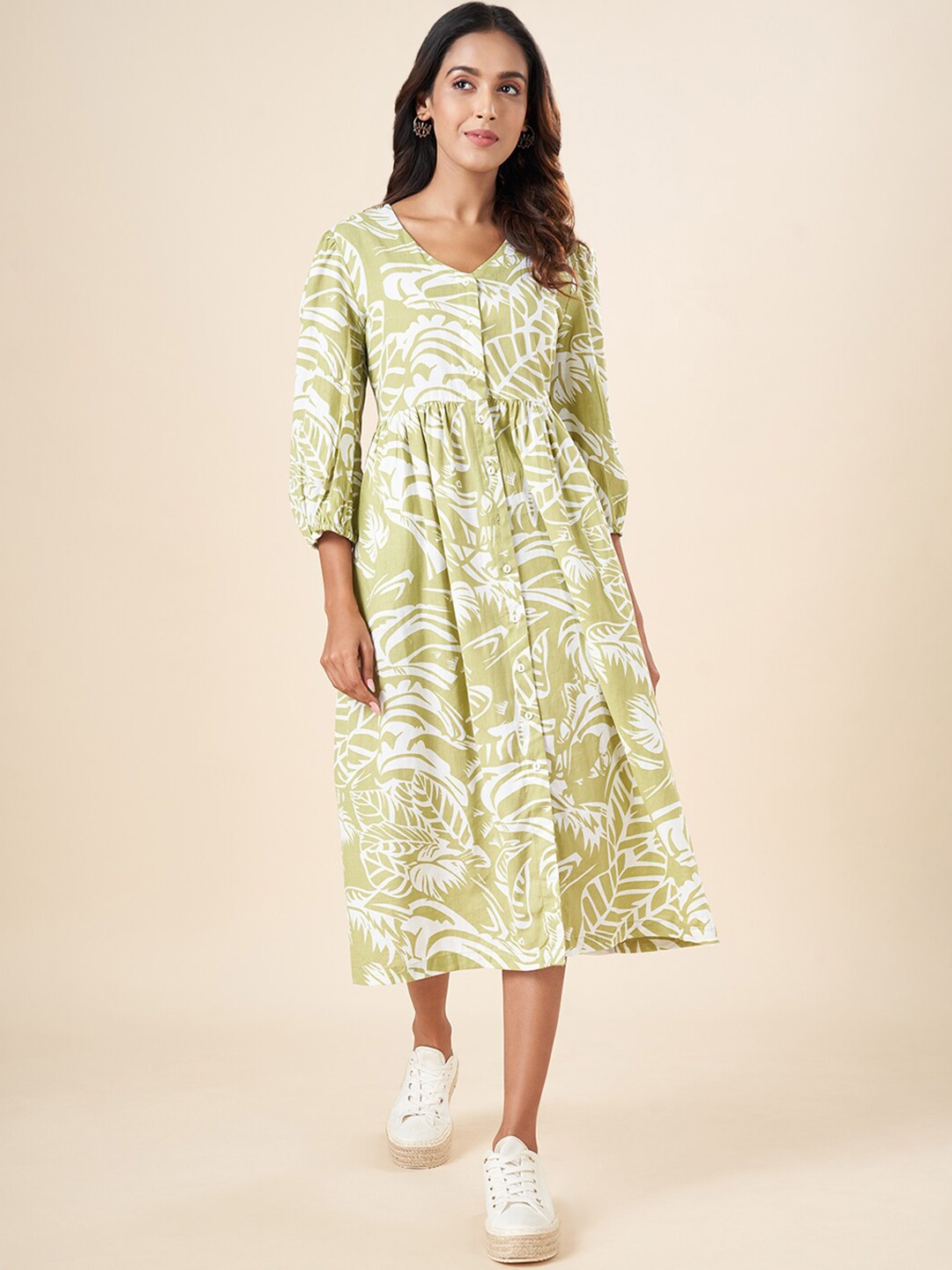 

AKKRITI BY PANTALOONS Floral Printed Cotton A-Line Midi Dress, Olive