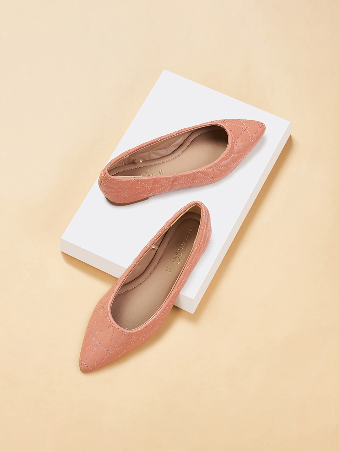

Forever Glam by Pantaloons Textured Pointed Toe Ballerinas, Pink