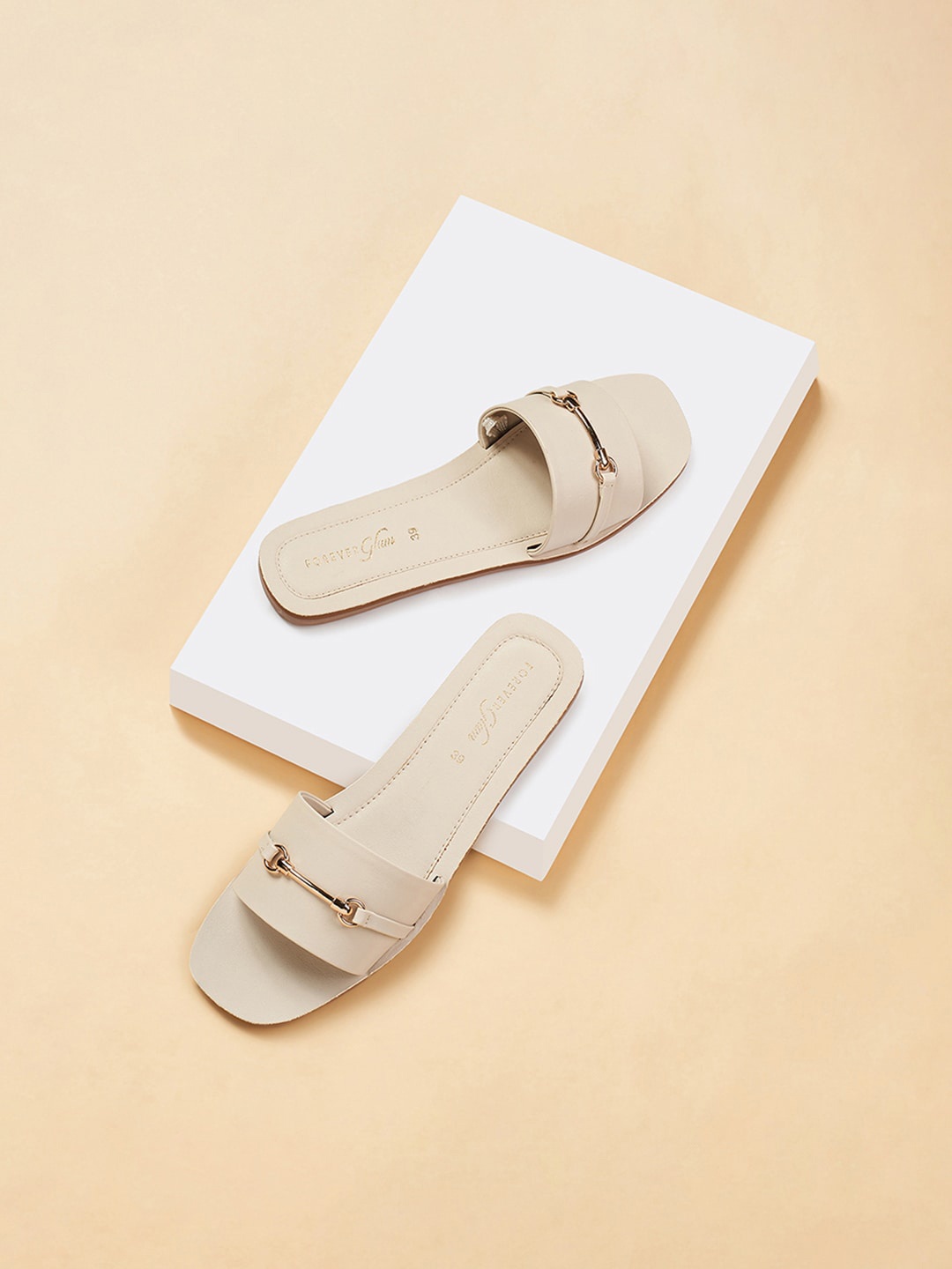 

Forever Glam by Pantaloons Buckle Detailed Open Toe Flats, Off white