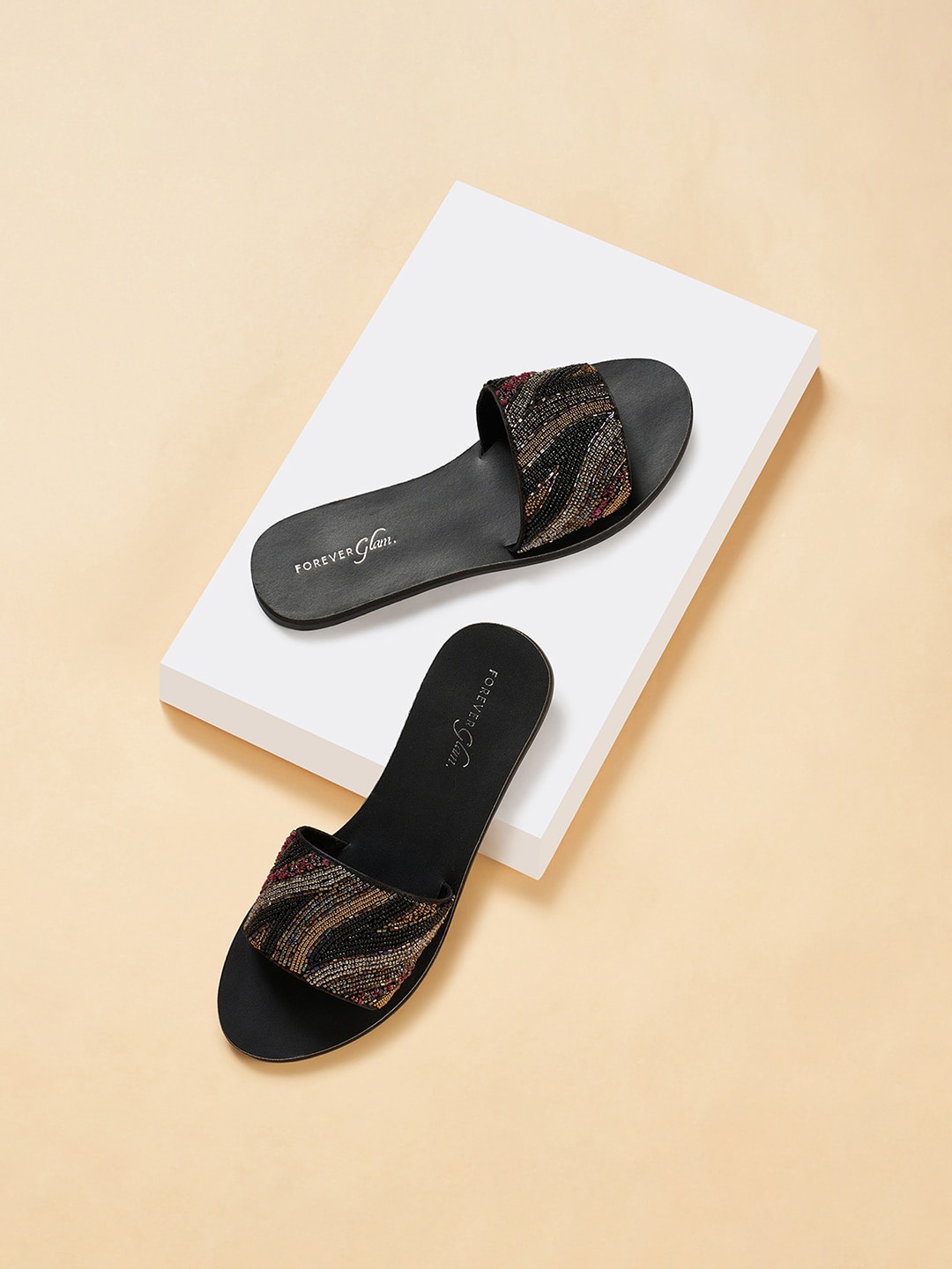 

Forever Glam by Pantaloons Embellished Open Toe Flats, Black