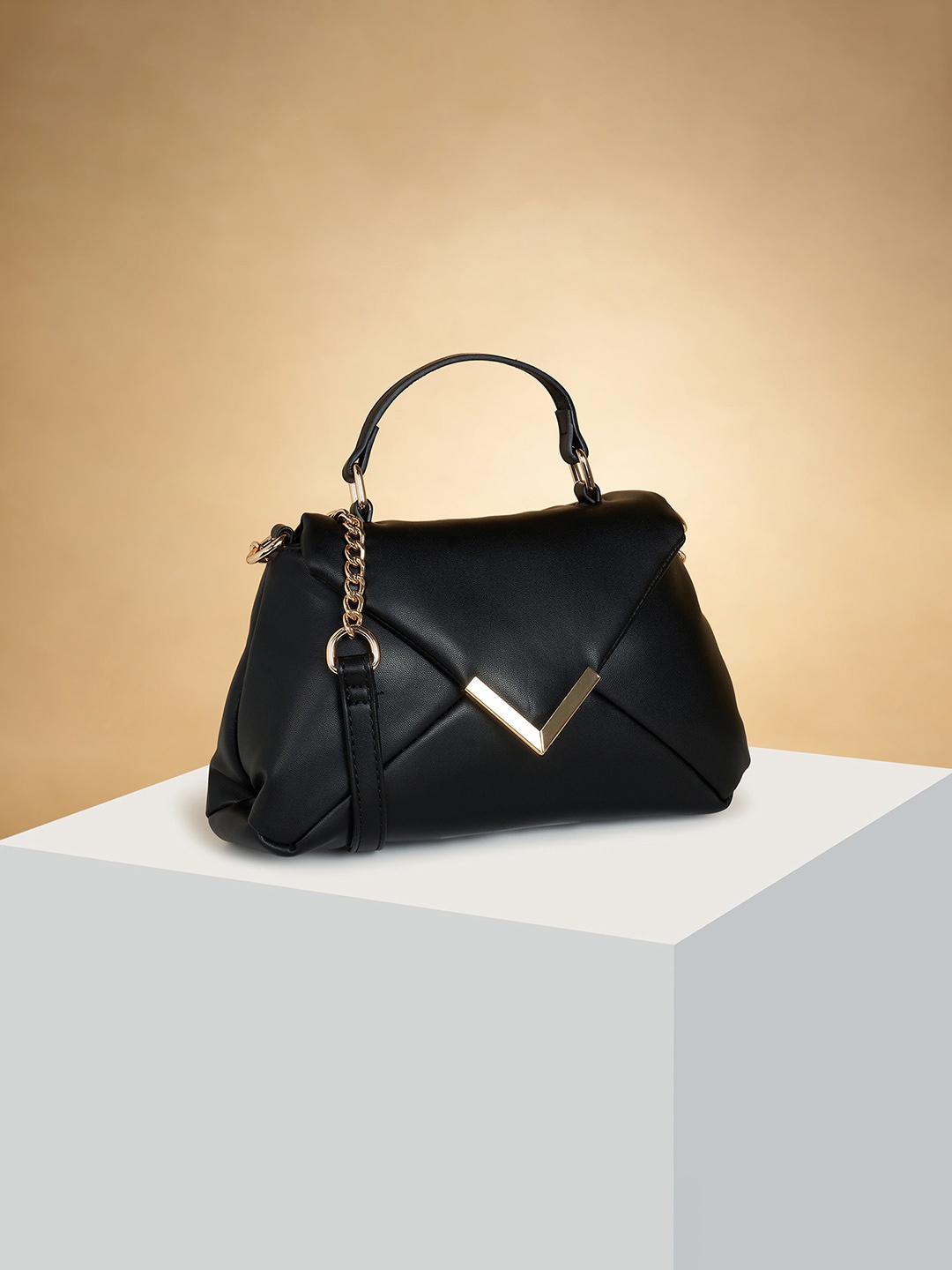 

Forever Glam by Pantaloons Swagger Handheld Bag, Black