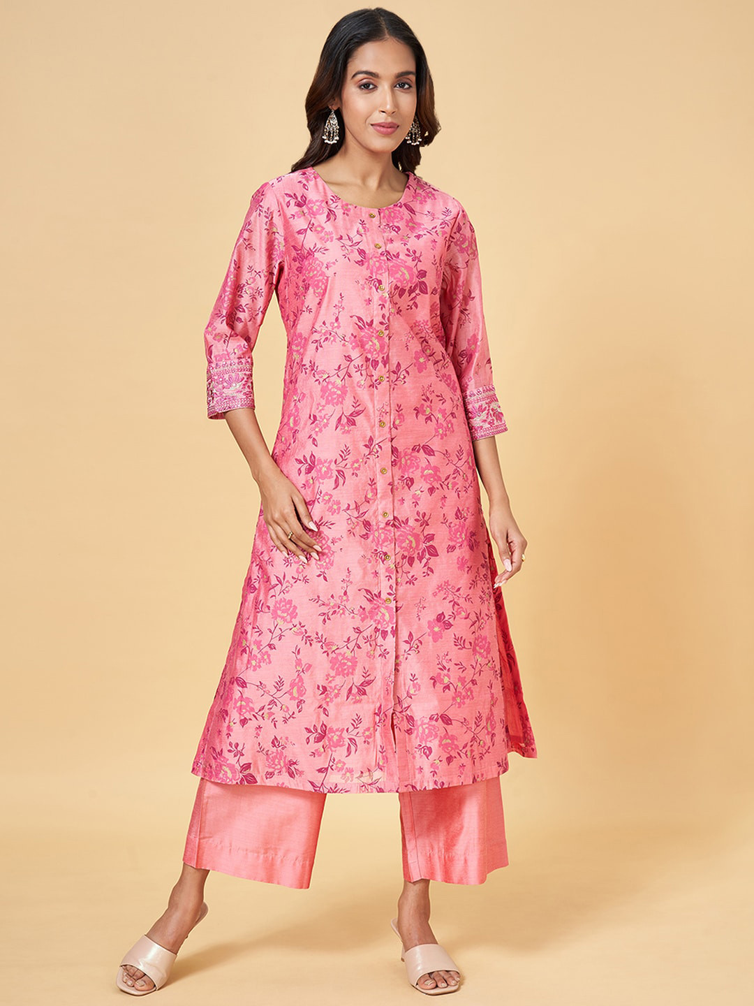

RANGMANCH BY PANTALOONS Floral Printed A-Line Kurta with Palazzos, Pink