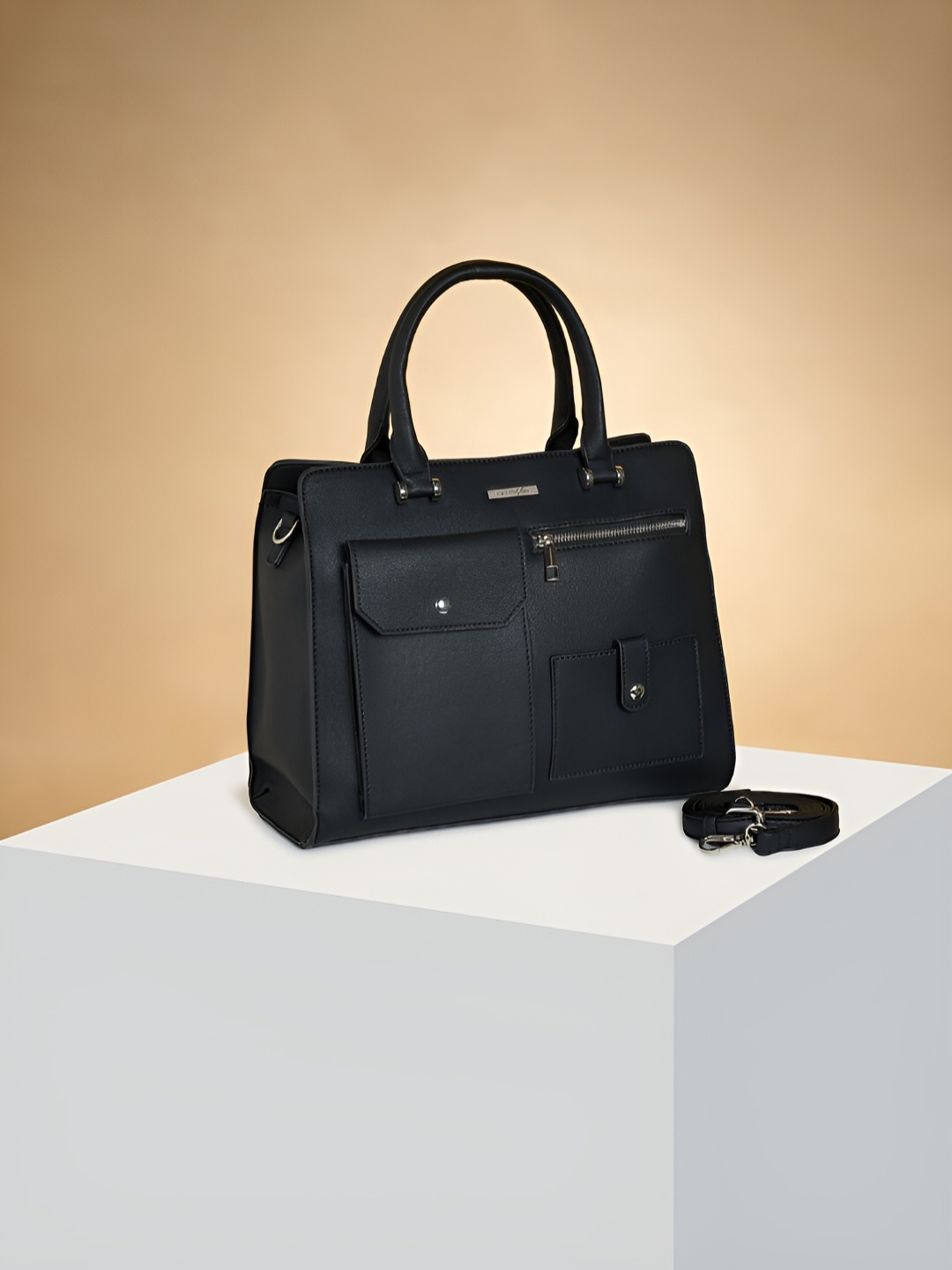 

Forever Glam by Pantaloons Structured Handheld Bag, Black