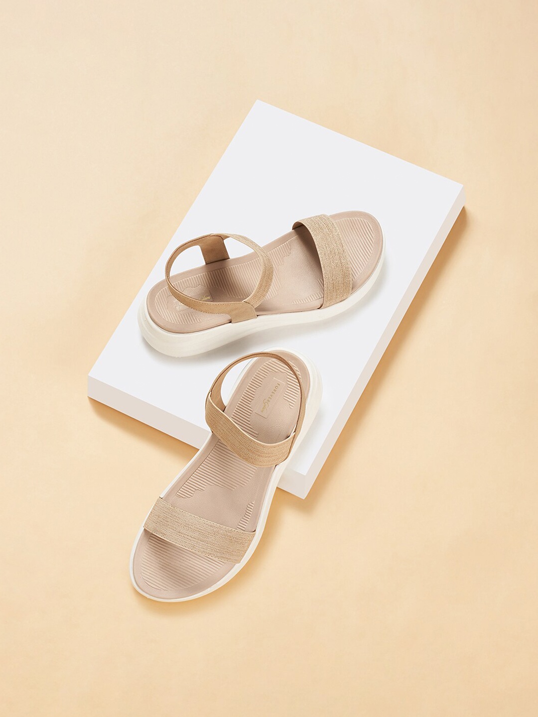 

Forever Glam by Pantaloons Textured Rubber Open Toe Flats, Beige
