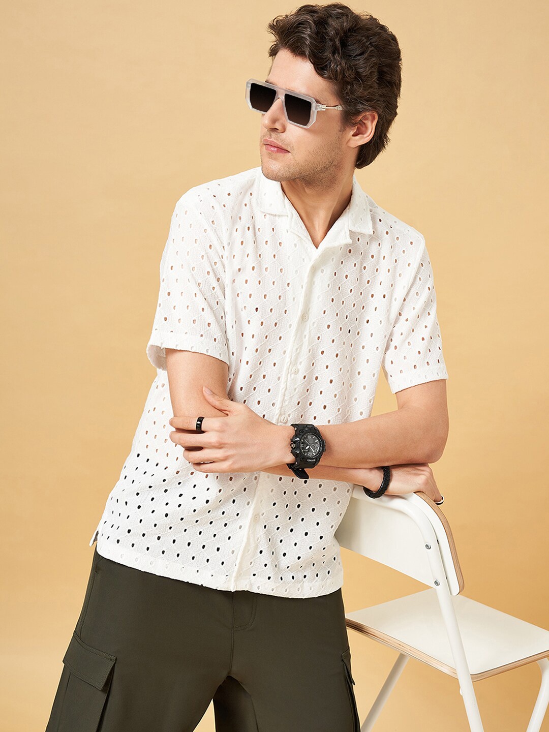 

YU by Pantaloons Self Design Textured Cuban Collar Casual Shirt, White