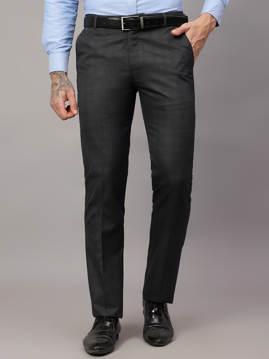 

Cantabil Men Checked Formal Trousers, Navy blue