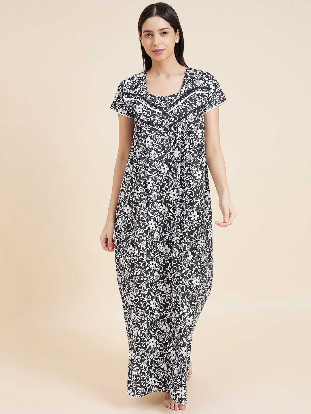 

Sweet Dreams Black Floral Printed Maxi Nightdress