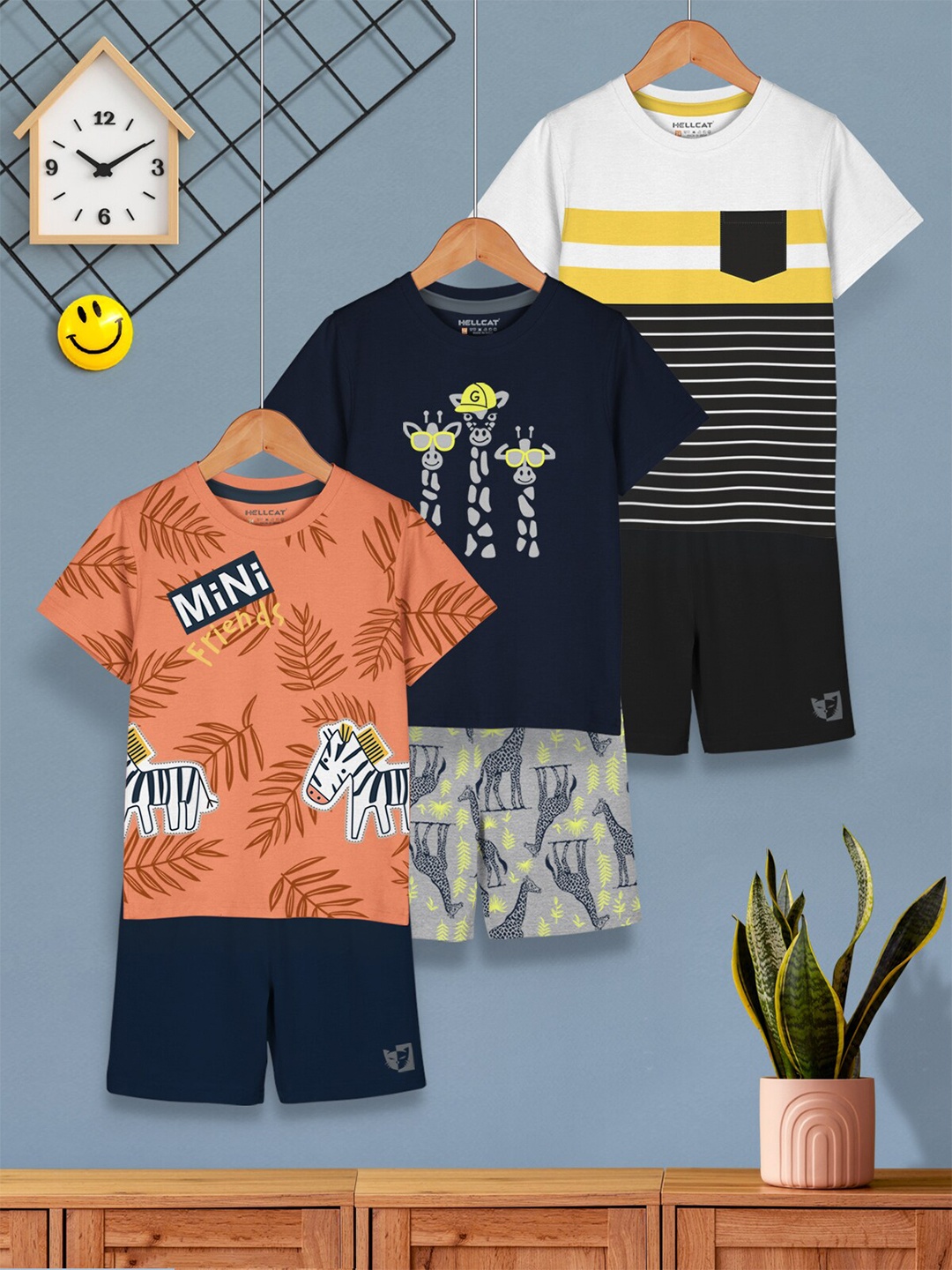 

HELLCAT Boys Pack Of 3 Printed T-shirt With Shorts, White
