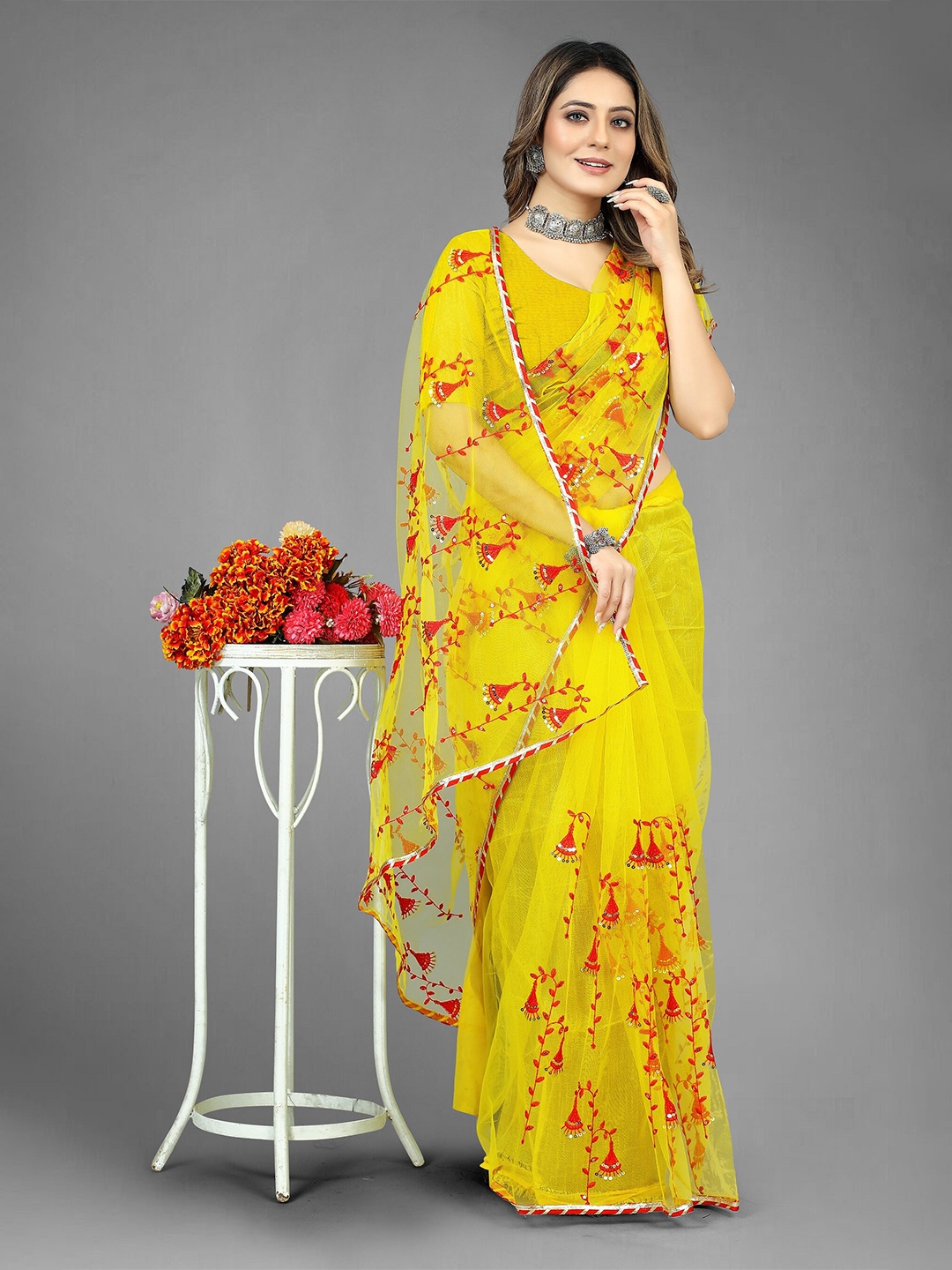 

BARKIYA CREATION Ethnic Motifs Embroidered Net Saree, Yellow