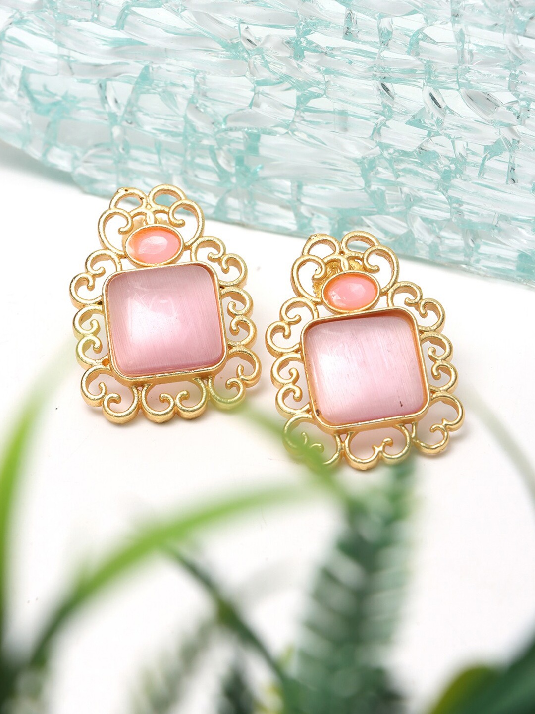 

Ozanoo Gold Plated Stone Studded & Beaded Contemporary Stud Earrings