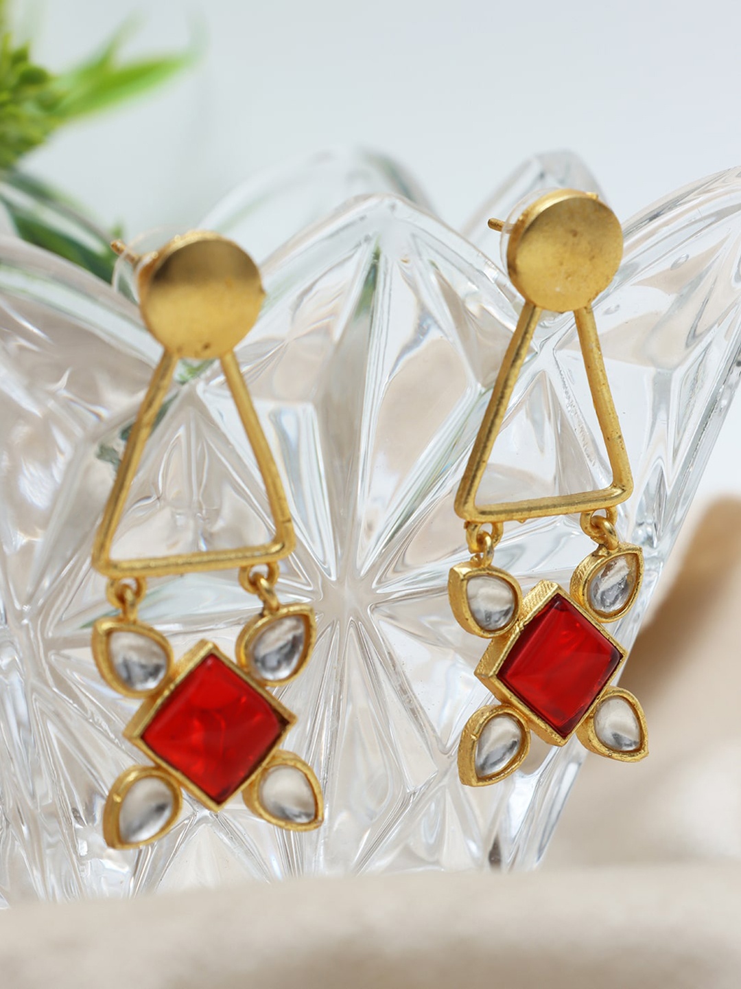 

Ozanoo Gold-Plated Triangular Drop Earrings