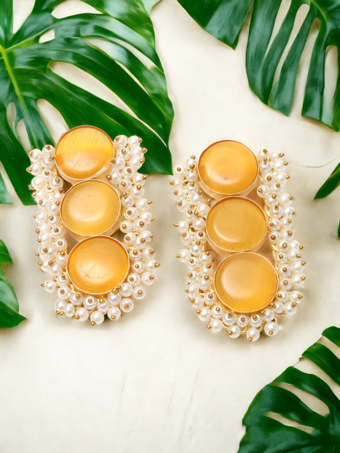 

Ozanoo Gold-Plated Floral Drop Earrings
