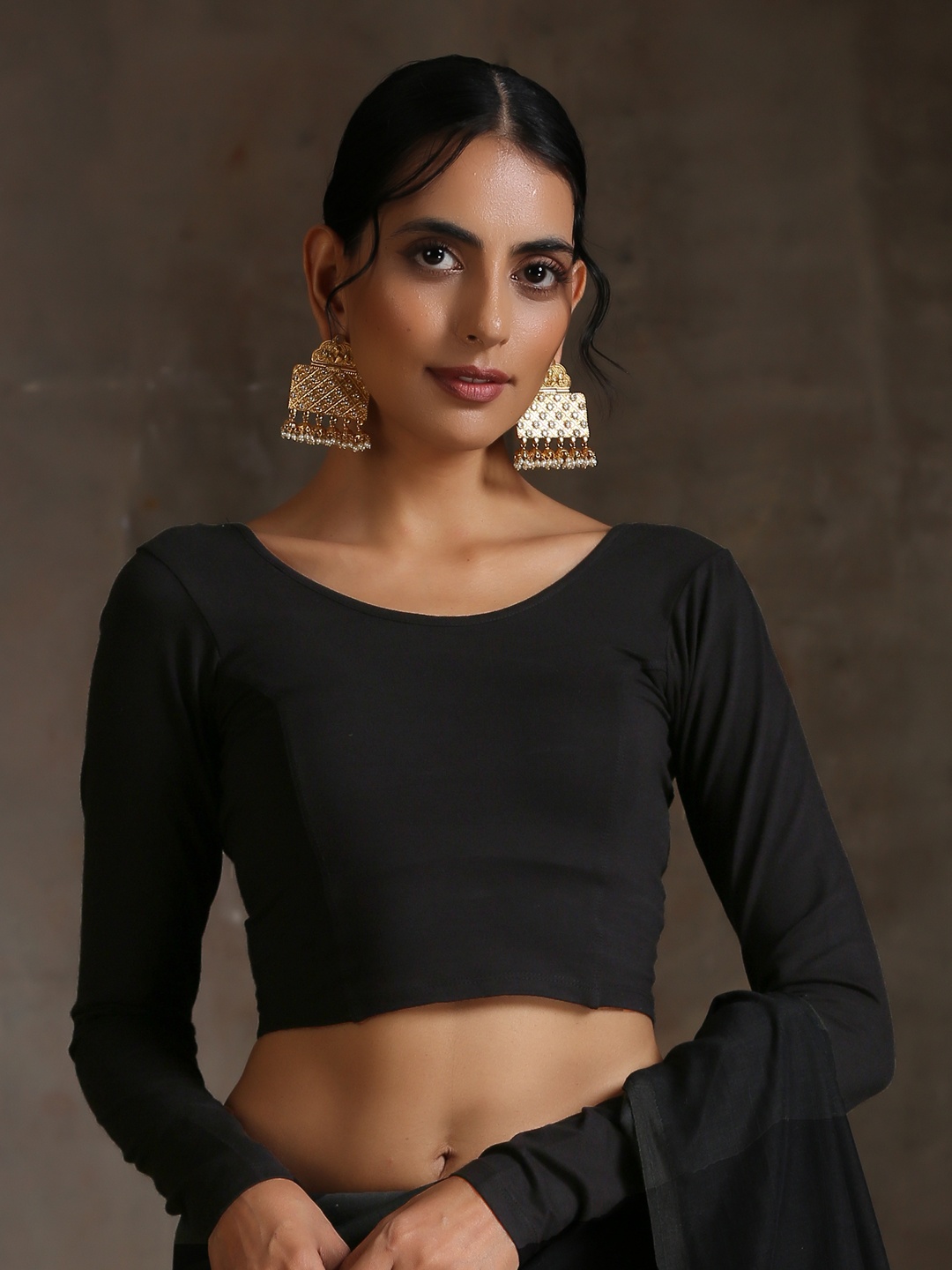 

Triyah Stretchable Saree Blouse, Black