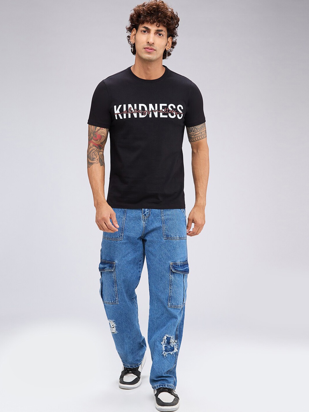 

NOIRA Typography Printed Round Neck Cotton T-shirt, Black