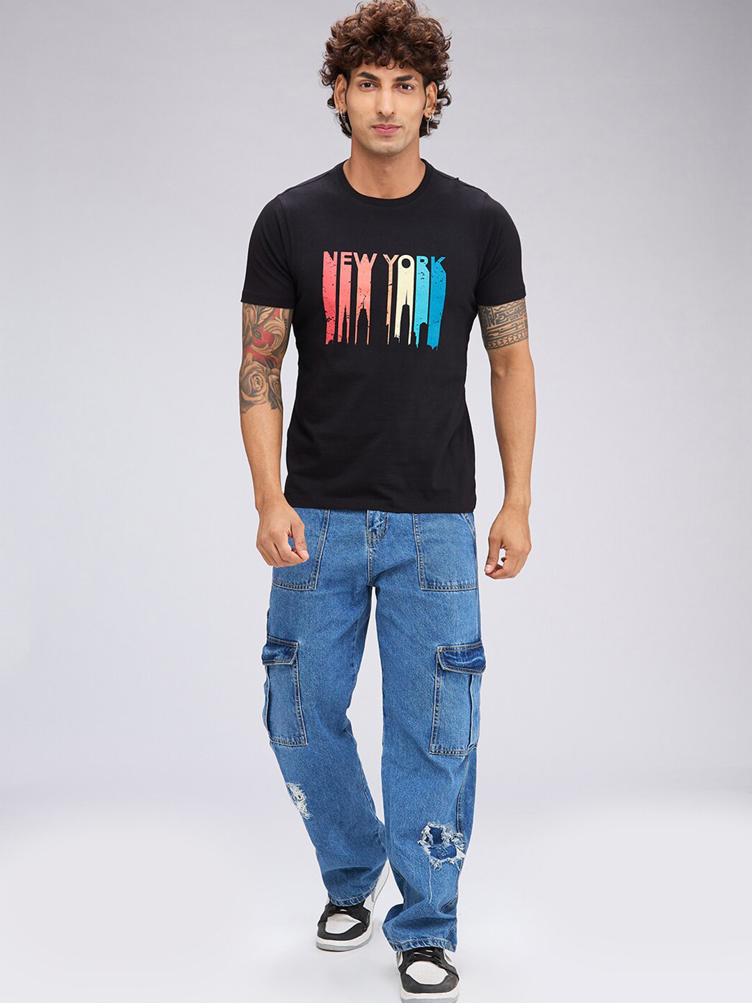 

NOIRA Graphic Printed Cotton Casual T-shirt, Black