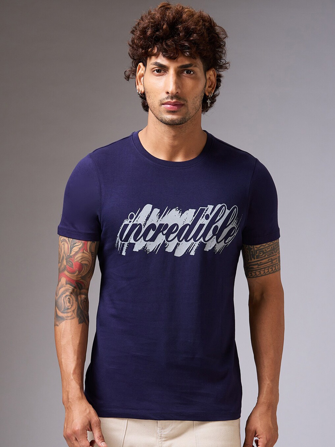 

NOIRA Typography Printed Cotton Casual T-shirt, Navy blue