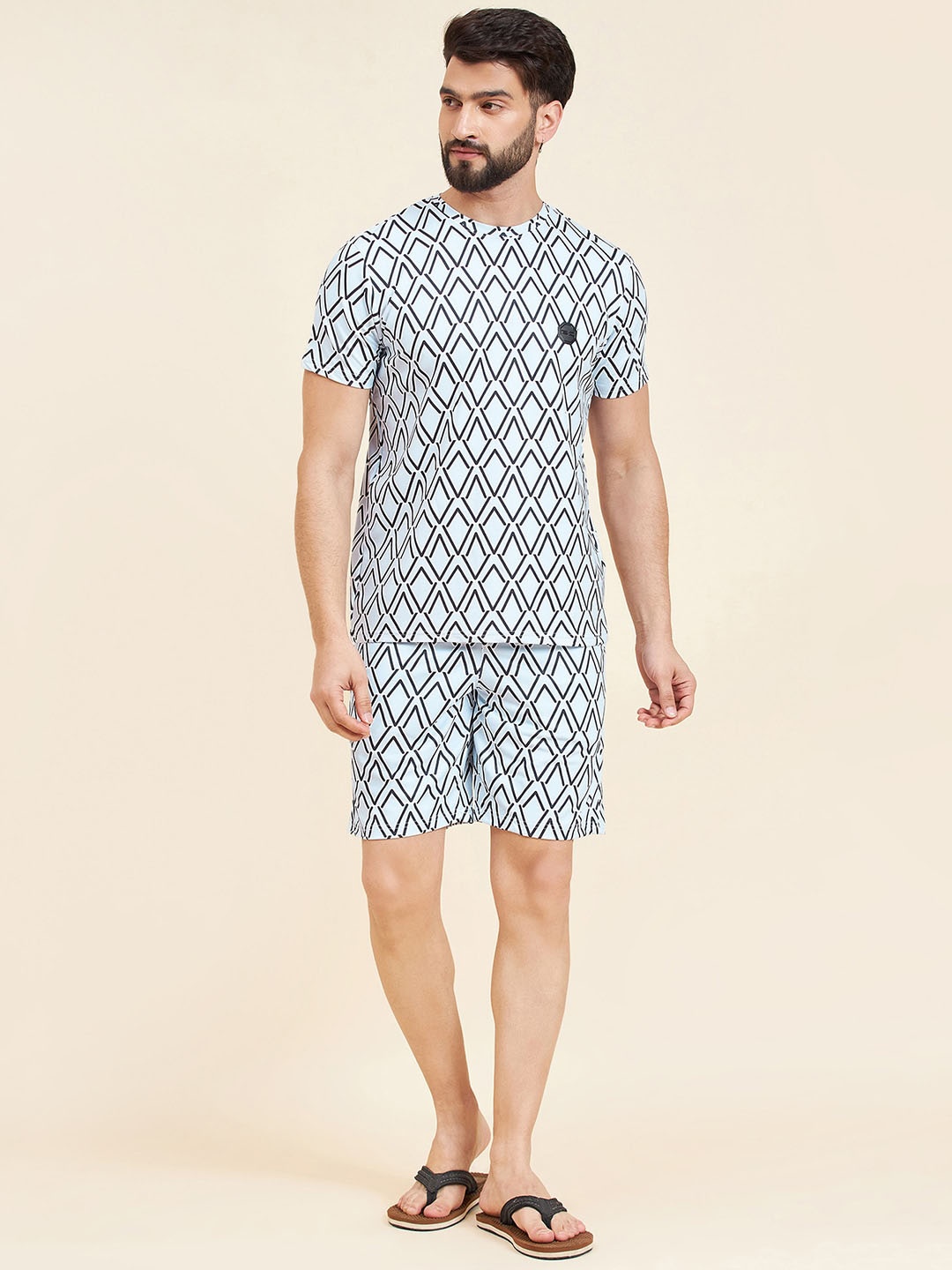 

Sweet Dreams Grey Geometric Printed Round Neck Night suit