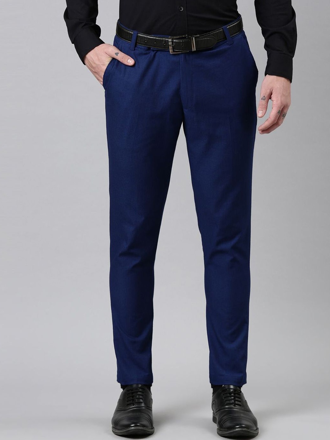 

Kryptic Men Mid-Rise Tapered Fit Trousers, Blue