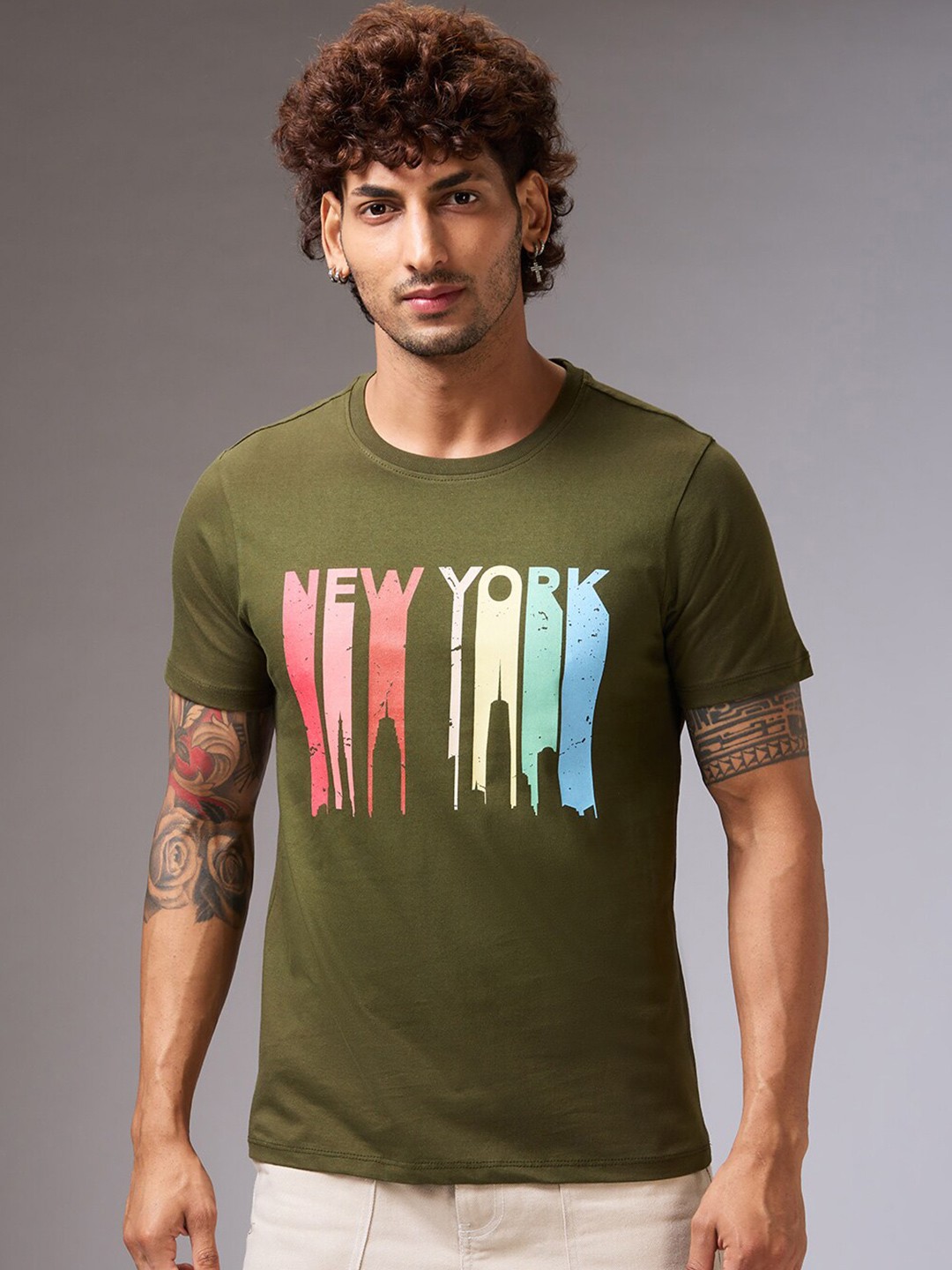 

NOIRA Typography Printed Round Neck Cotton T-shirt, Olive