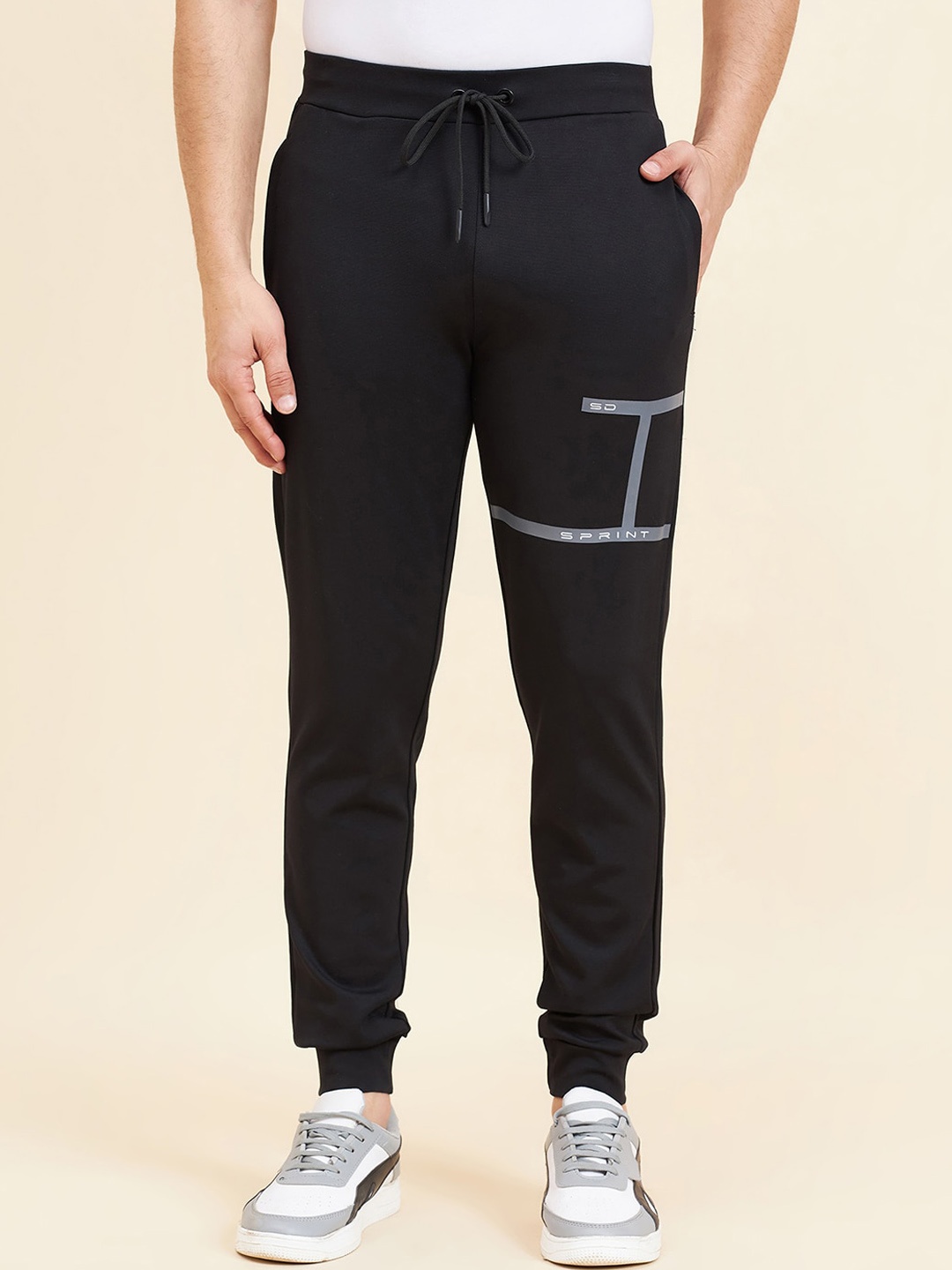 

Sweet Dreams Men Mid-Rise Joggers, Black