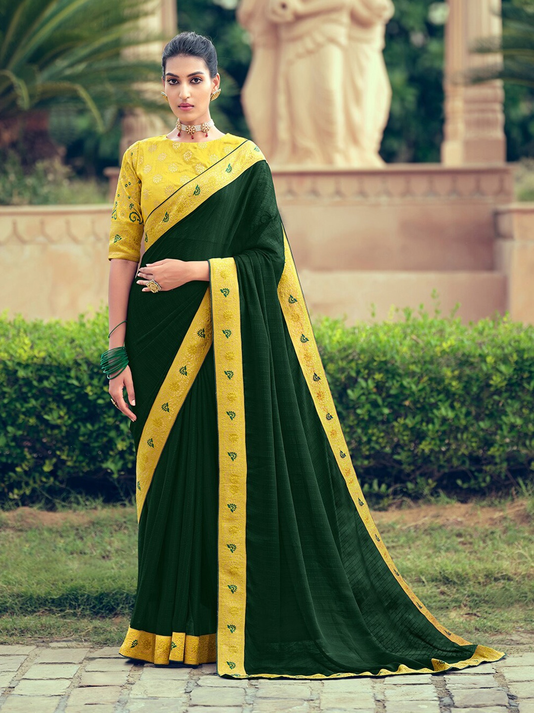 

HRITIKA Striped Pure Chiffon Saree, Green