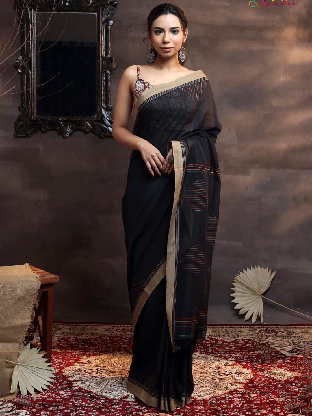 

Sutra Art of Clothing Ethnic Motifs Woven Design Pure Cotton Saree, Black
