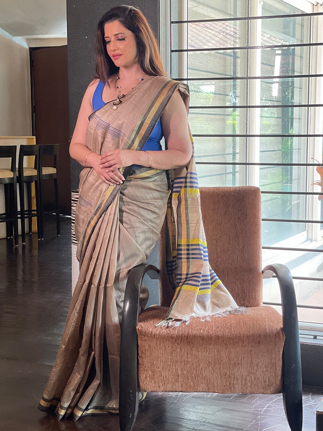 

Sutra Art of Clothing Woven Design Pure Silk Saree, Beige