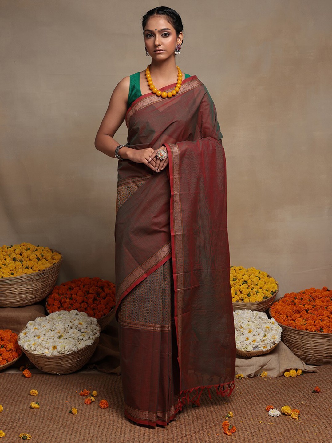 

Sutra Art of Clothing Pure Cotton Kanchi Saree, Red