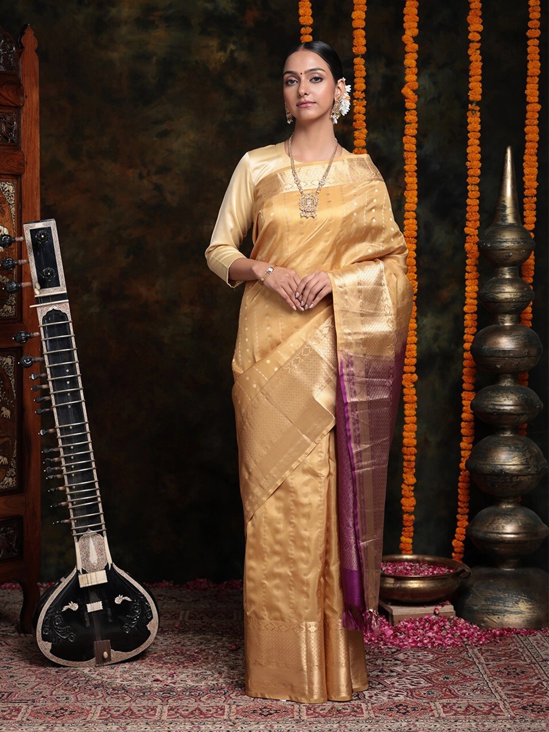 

Sutra Art of Clothing Woven Design Zari Pure Silk Saree, Gold