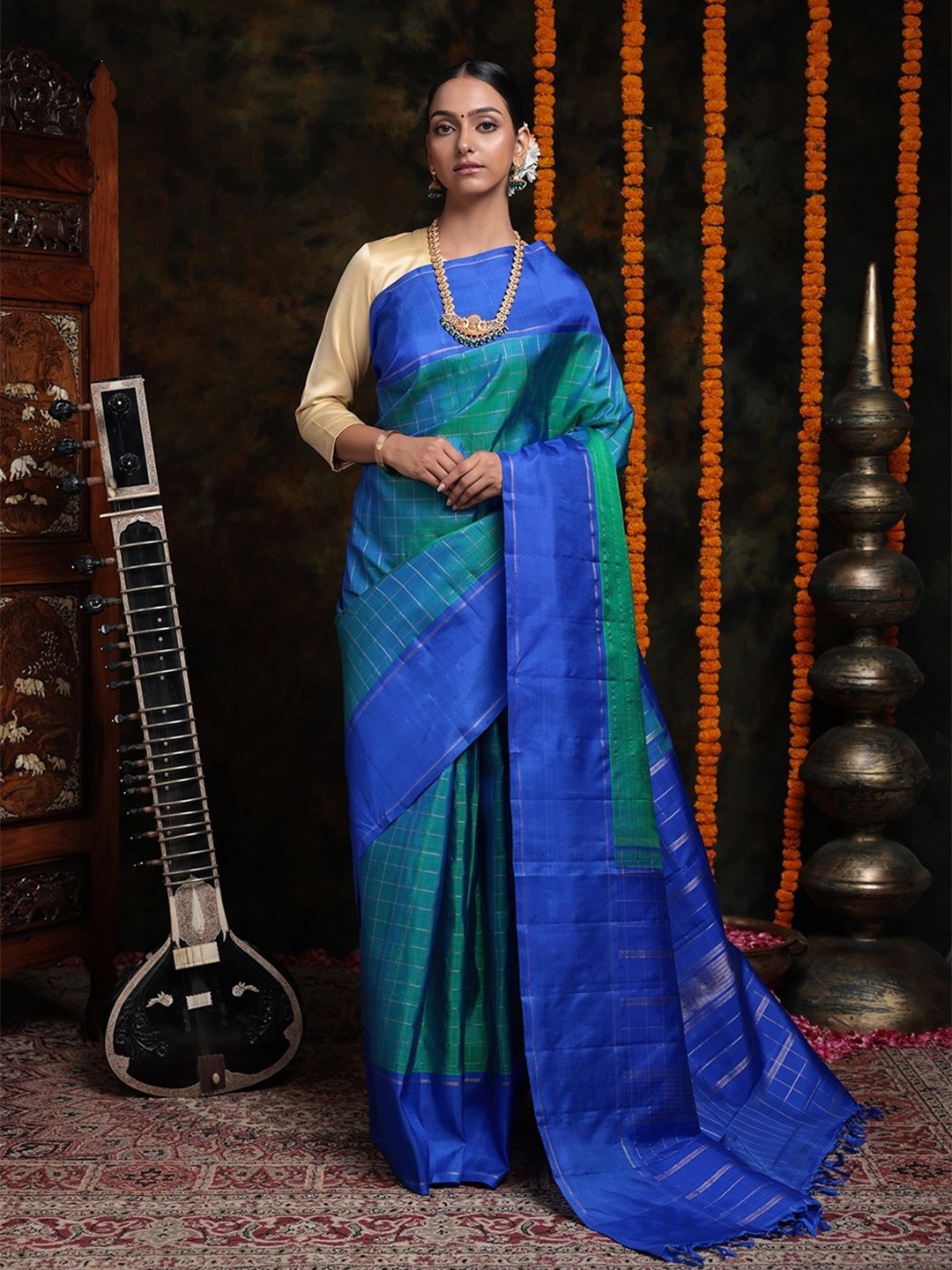 

Sutra Art of Clothing Checked Zari Pure Silk Kanjeevaram Saree, Green