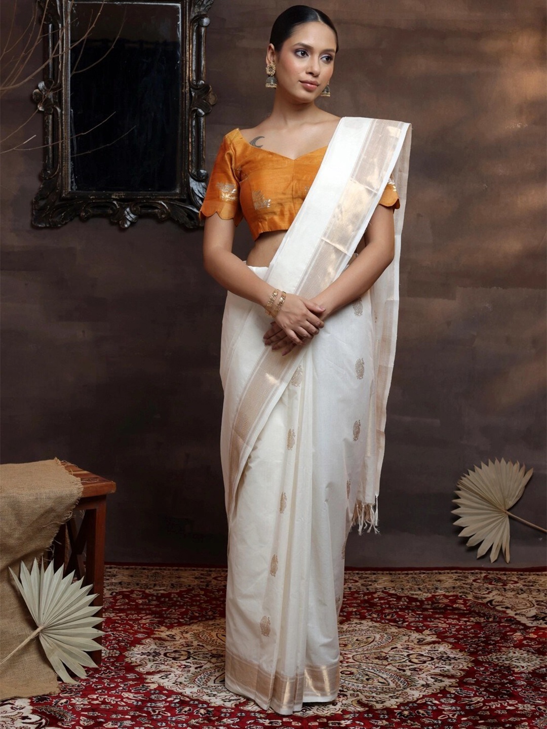 

Sutra Art of Clothing Ethnic Motifs Woven Design Zari Pure Cotton Kasavu Saree, White