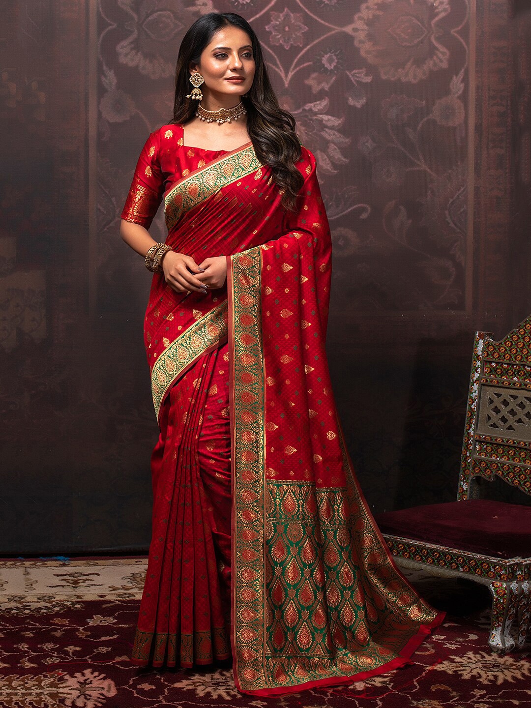 

Lilots Floral Woven Design Zari Kota Saree, Red