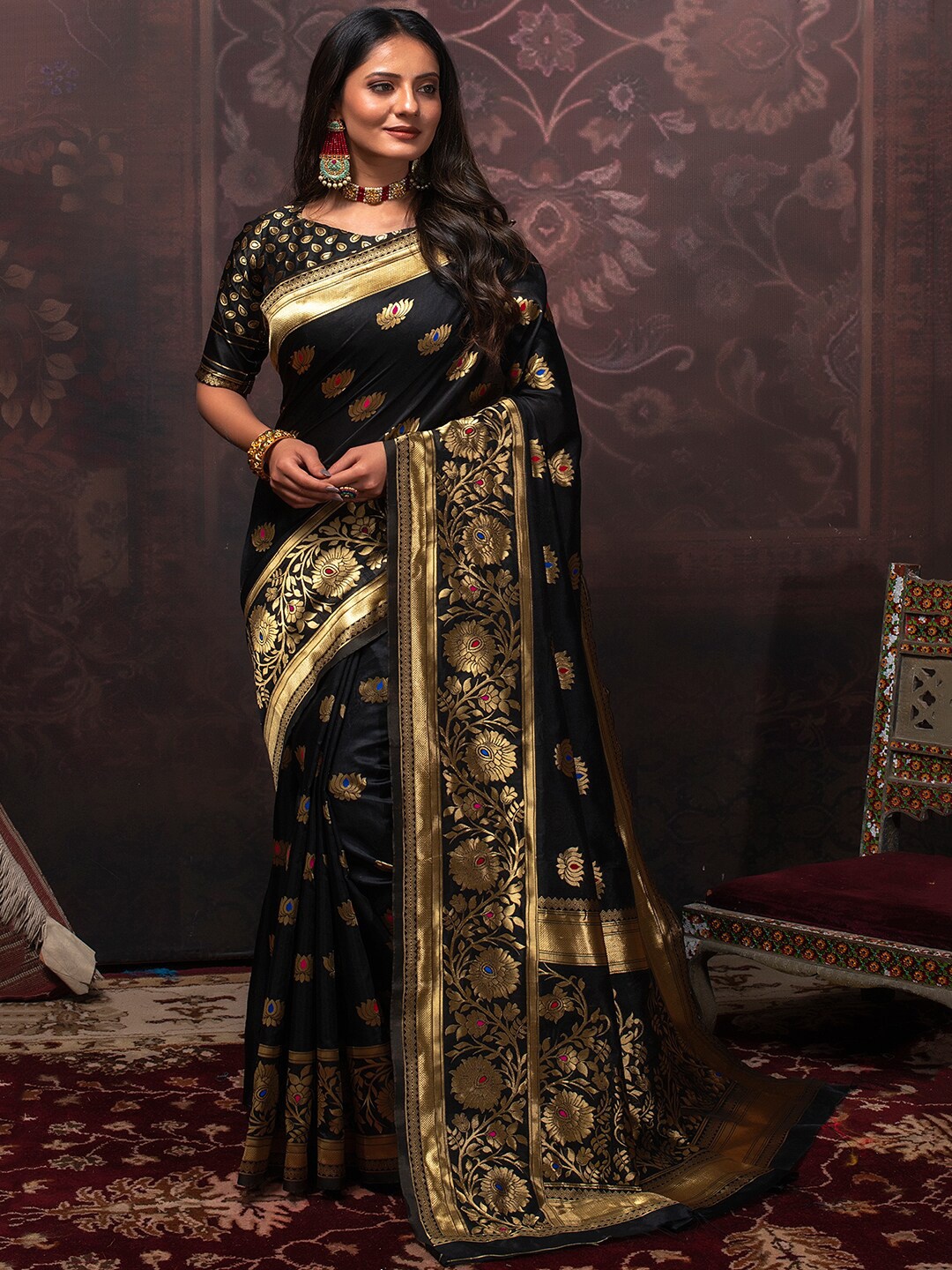 

Lilots Floral Woven Design Zari Kota Saree, Black