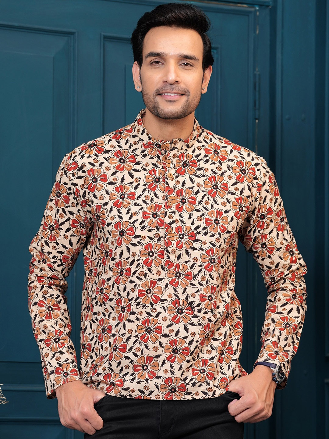 Hatheli Beige Floral Printed Mandarin Collar Pure Cotton Straight Kurta