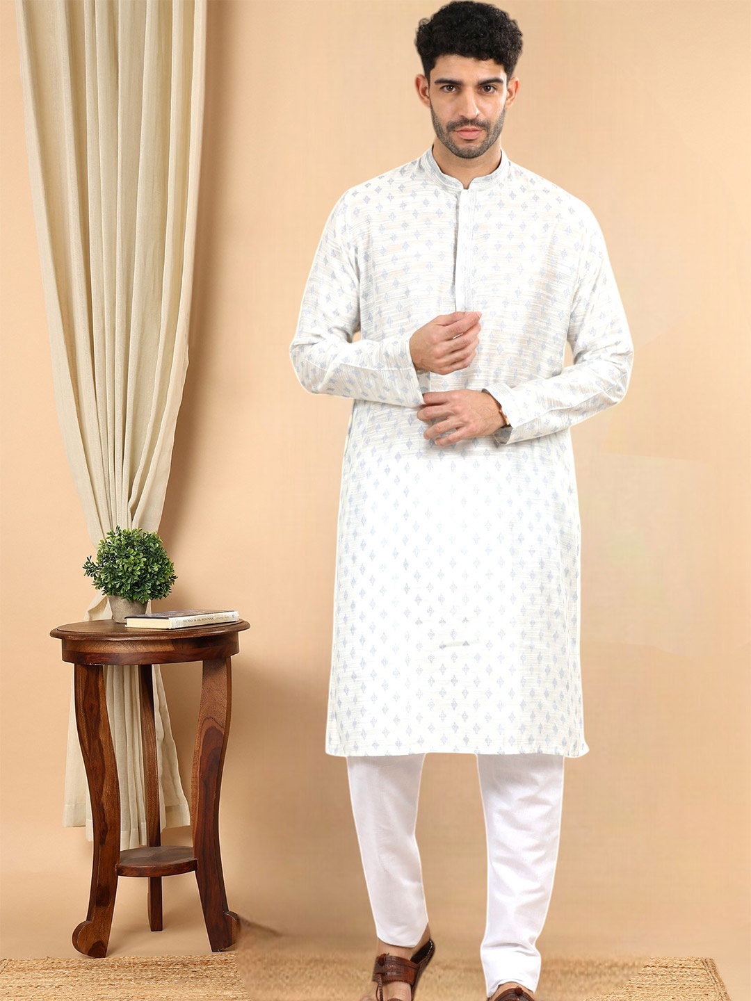 

TATTVA Ethnic Motifs Printed Kurta, White