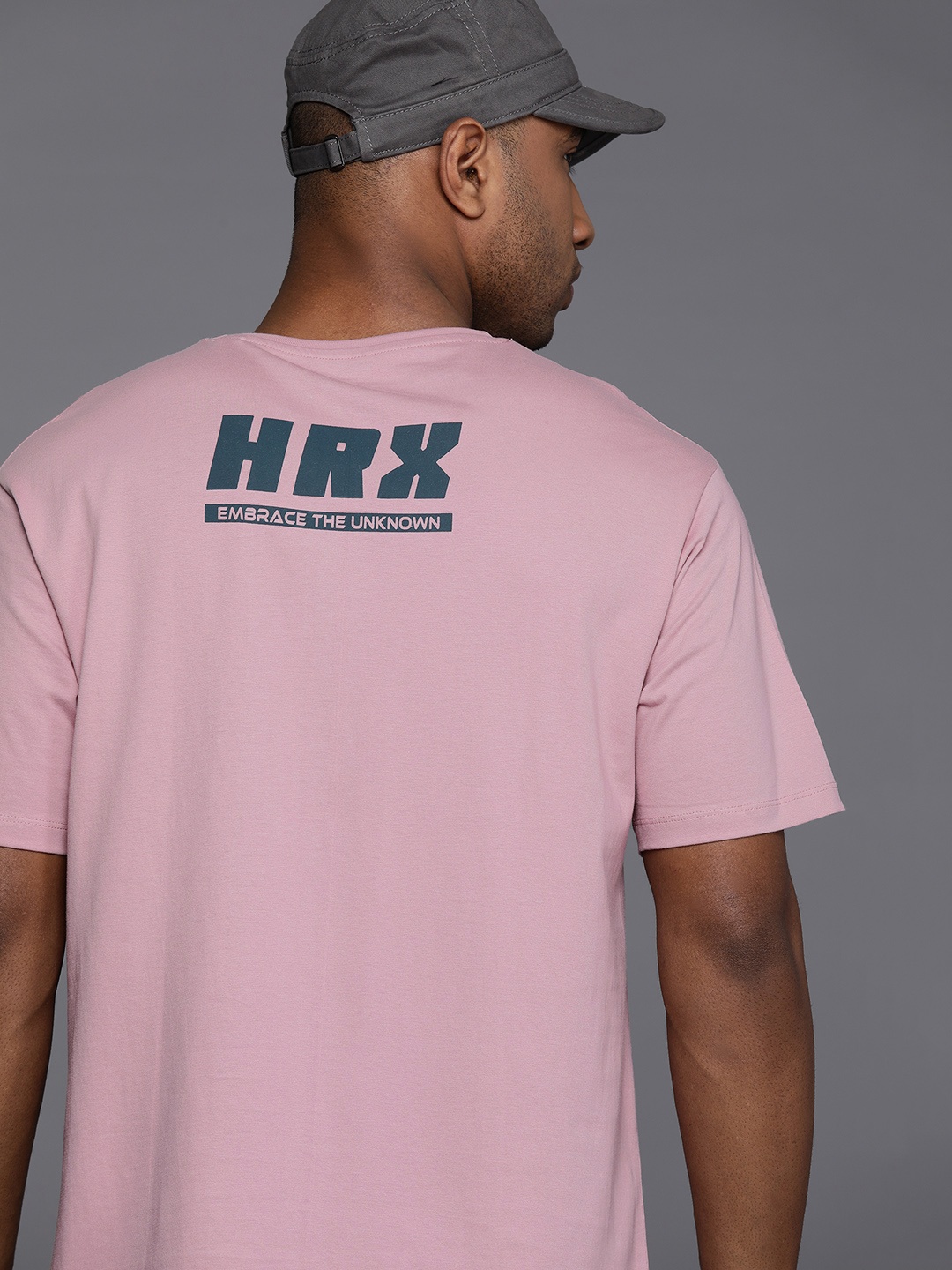 

HRX by Hrithik Roshan Men Brand Logo Relaxed Fit Printed Pure Cotton T-shirt, Pink