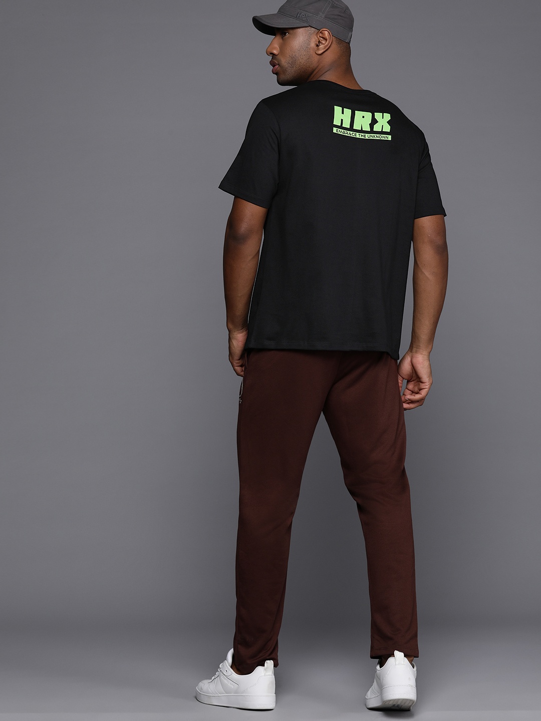 

HRX by Hrithik Roshan Men Brand Logo Printed Relaxed Fit Pure Cotton T-shirt, Black