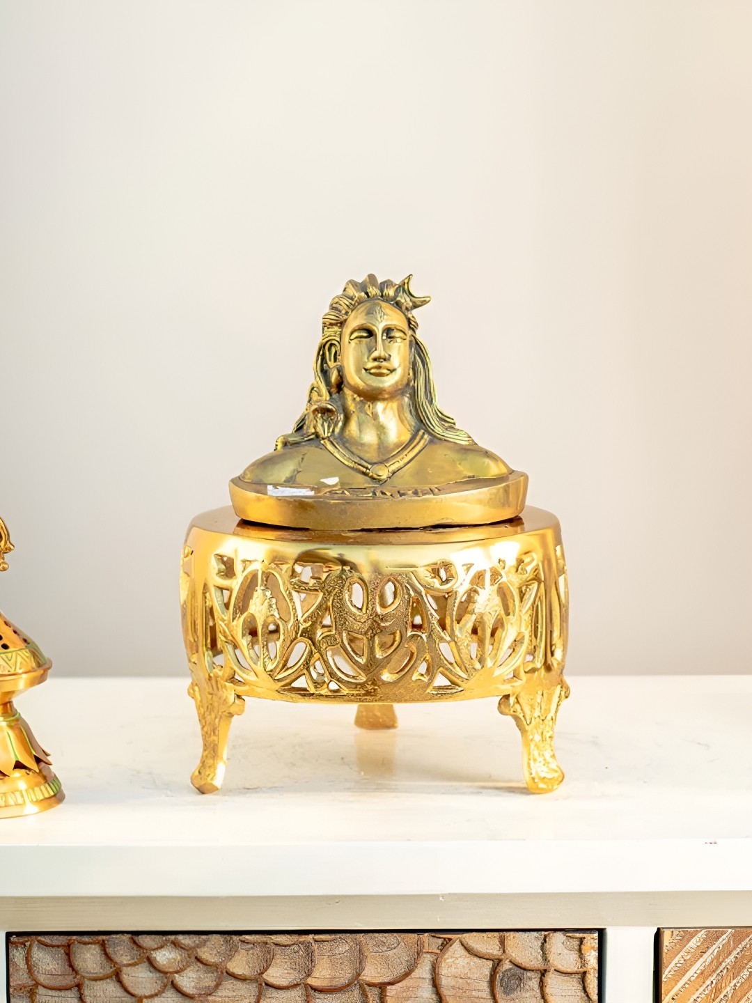 

THEDECORKART Gold-Toned Religious Idol Showpiece