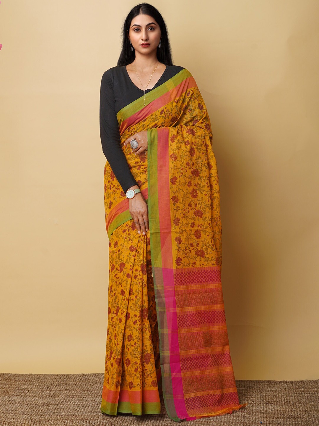 

Unnati Silks Floral Printed Handloom Pure Cotton Mangalagiri Saree, Yellow