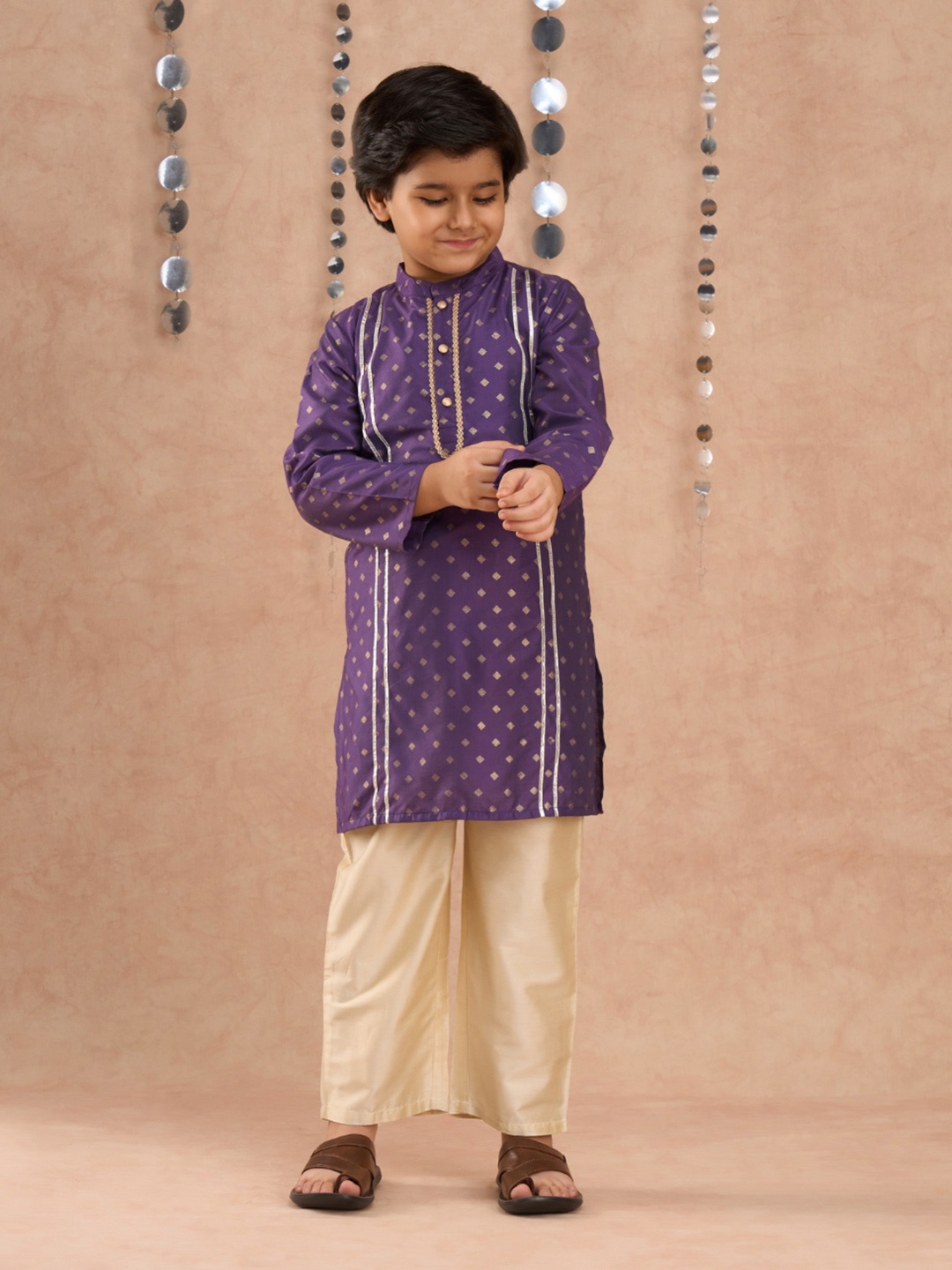 

LIL DRAMA Boys Geometric Printed Regular Kurta with Pyjamas, Purple
