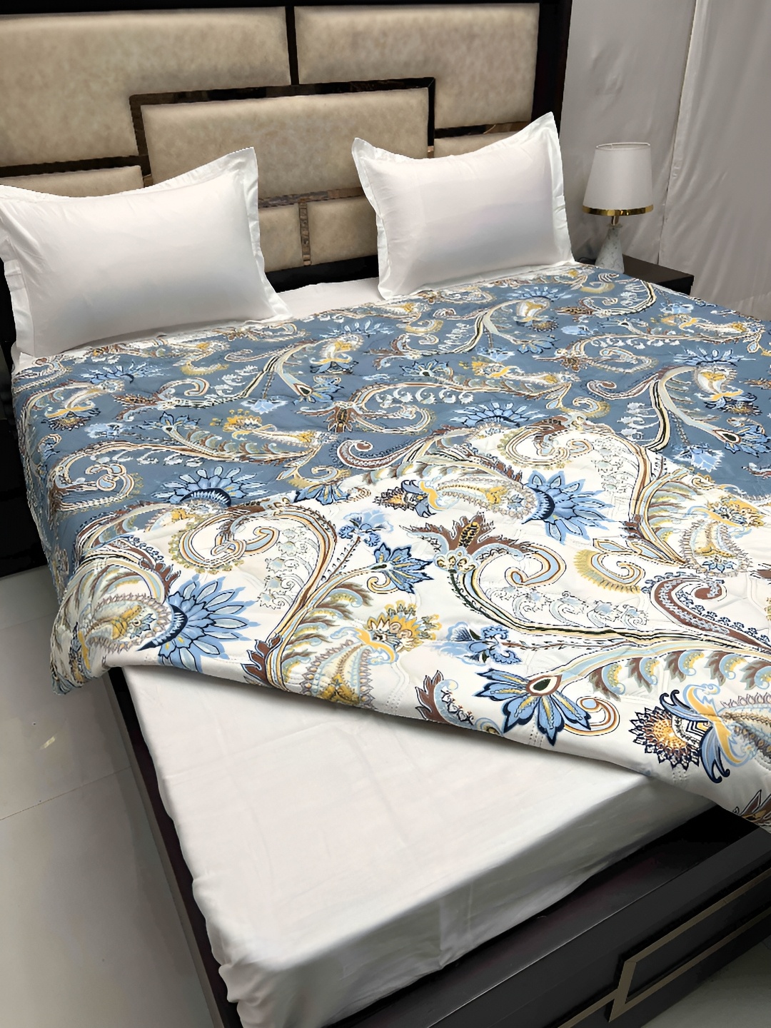 

Pure Decor Blue & Yellow Ethnic Motifs AC Room Double Bed Comforter