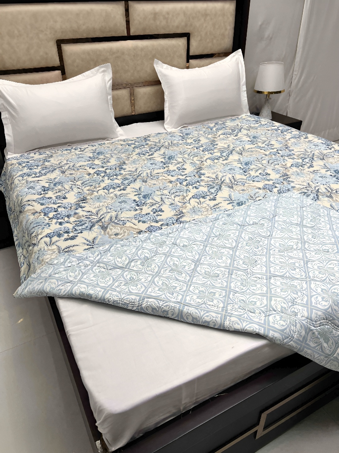 

Pure Decor Blue & Off White Floral AC Room Double Bed Comforter