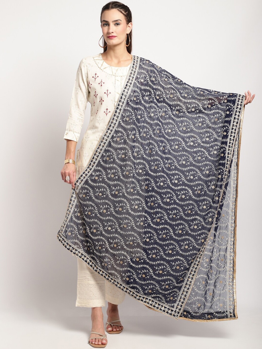 

Miaz Lifestyle Ethnic Motifs Embroidered Bandhani Chiffon Dupatta, Navy blue