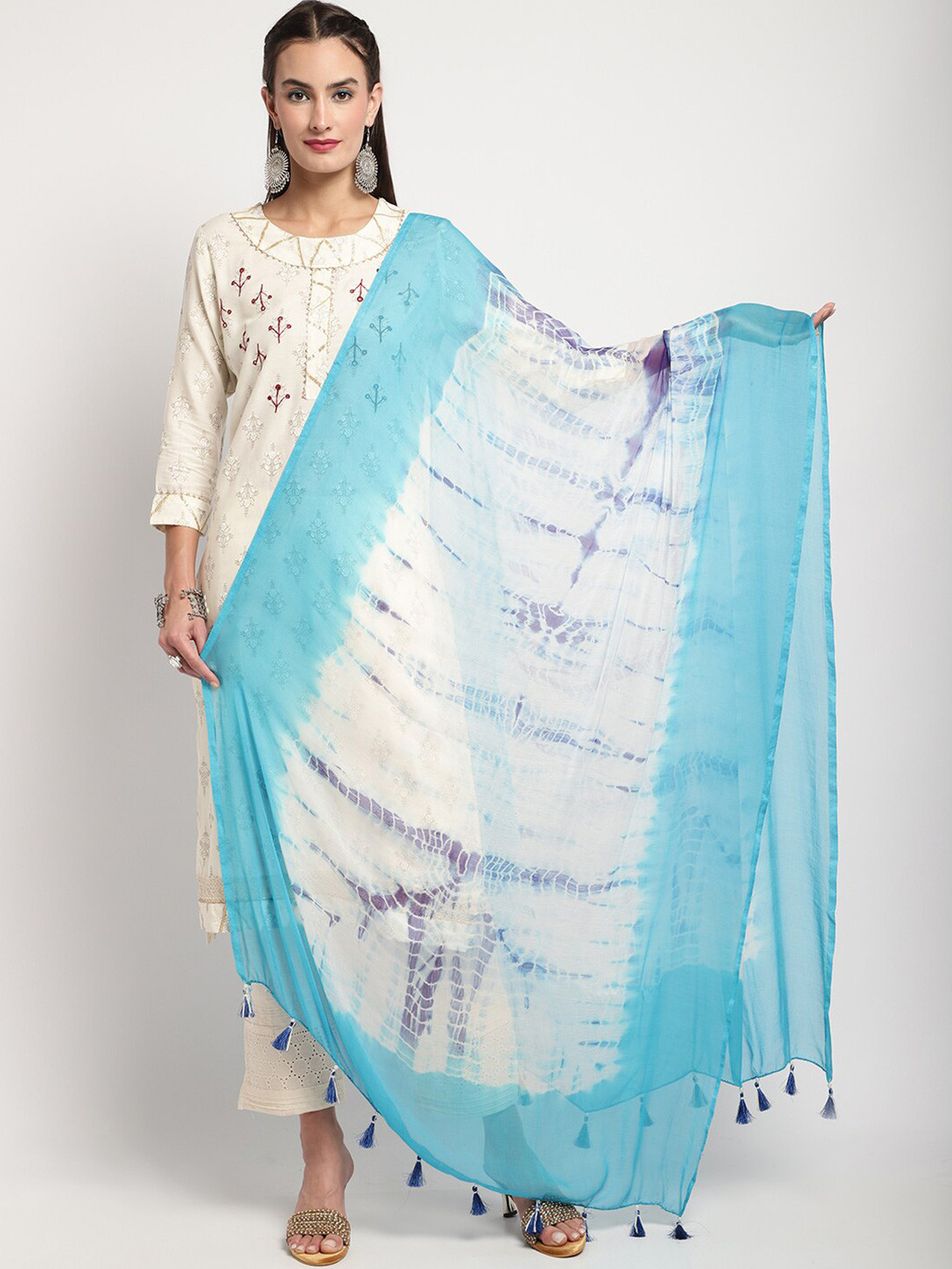 

Miaz Lifestyle Dyed Tasselled Leheriya Cotton Dupatta, Blue