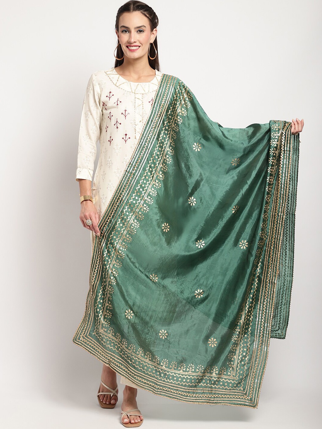 

Miaz Lifestyle Ethnic Motifs Embroidered Gotta Patti Detailed Silk Dupatta, Green